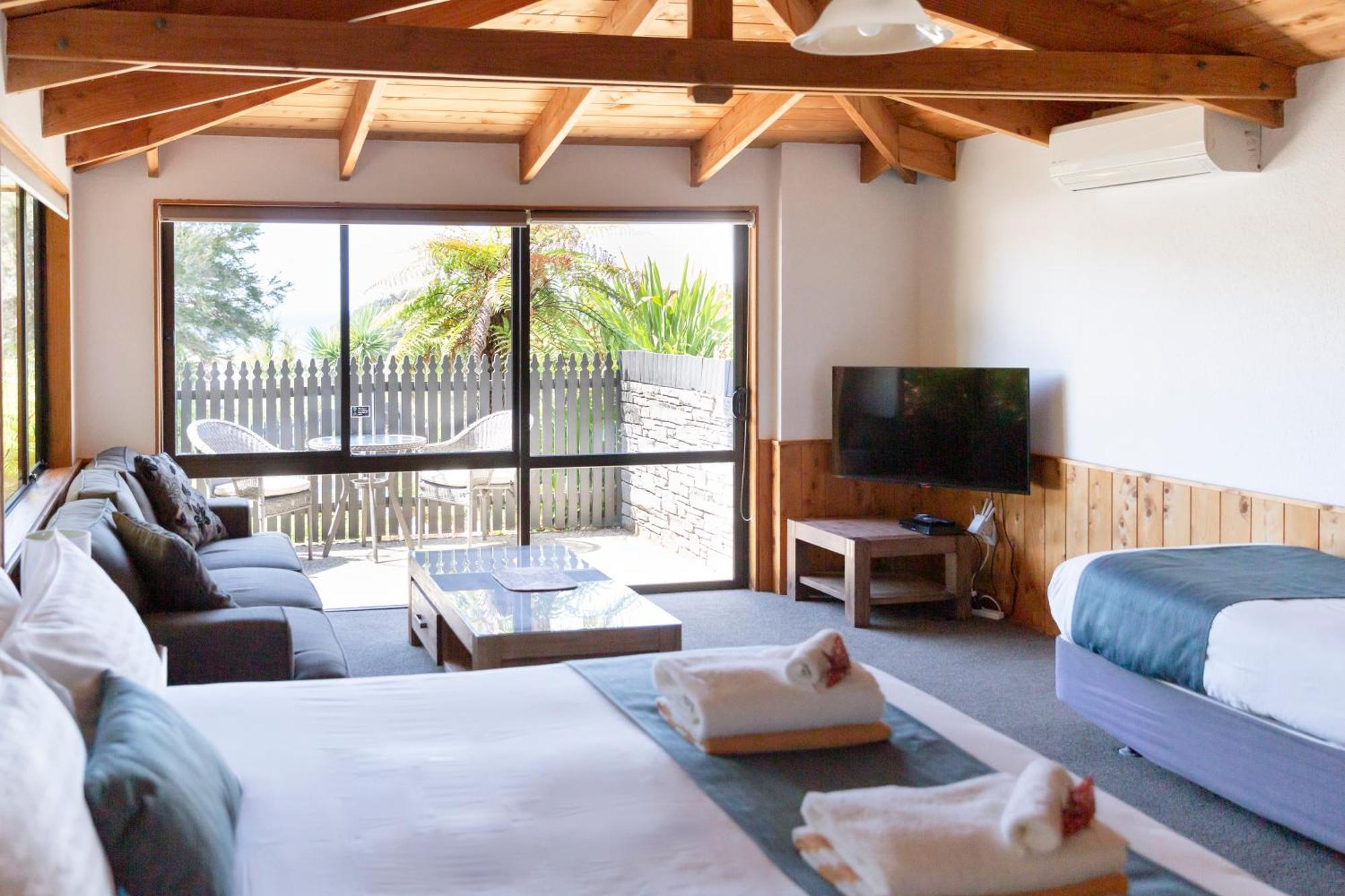Kimi Ora Eco Resort Kaiteriteri Bagian luar foto