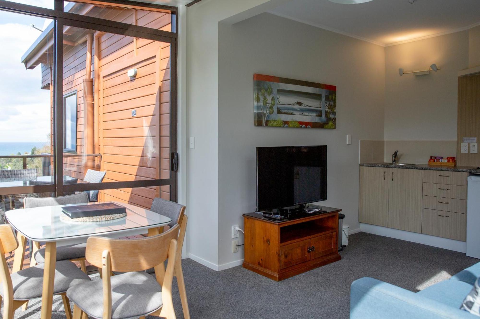 Kimi Ora Eco Resort Kaiteriteri Bagian luar foto